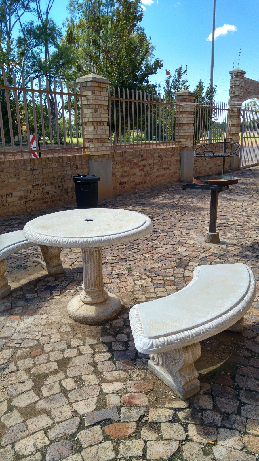 To Let 1 Bedroom Property for Rent in Dassie Rand North West